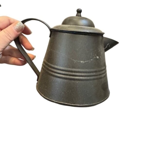 Vintage Rustic Metal Teapot With Handle & Lid - Picture 1 of 5